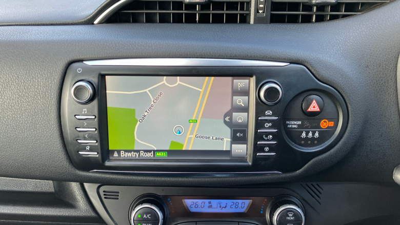 Toyota Yaris 1.5 Hybrid Y20 5dr CVT [Bi-tone] Hybrid Hatchback